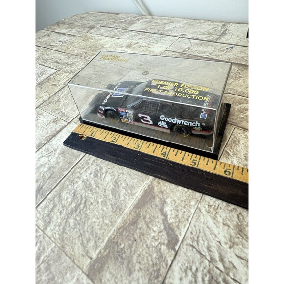 1990 Racing Champions 1/64 #3 Goodwrench - Dale Earnhardt - Picture 7 of 10